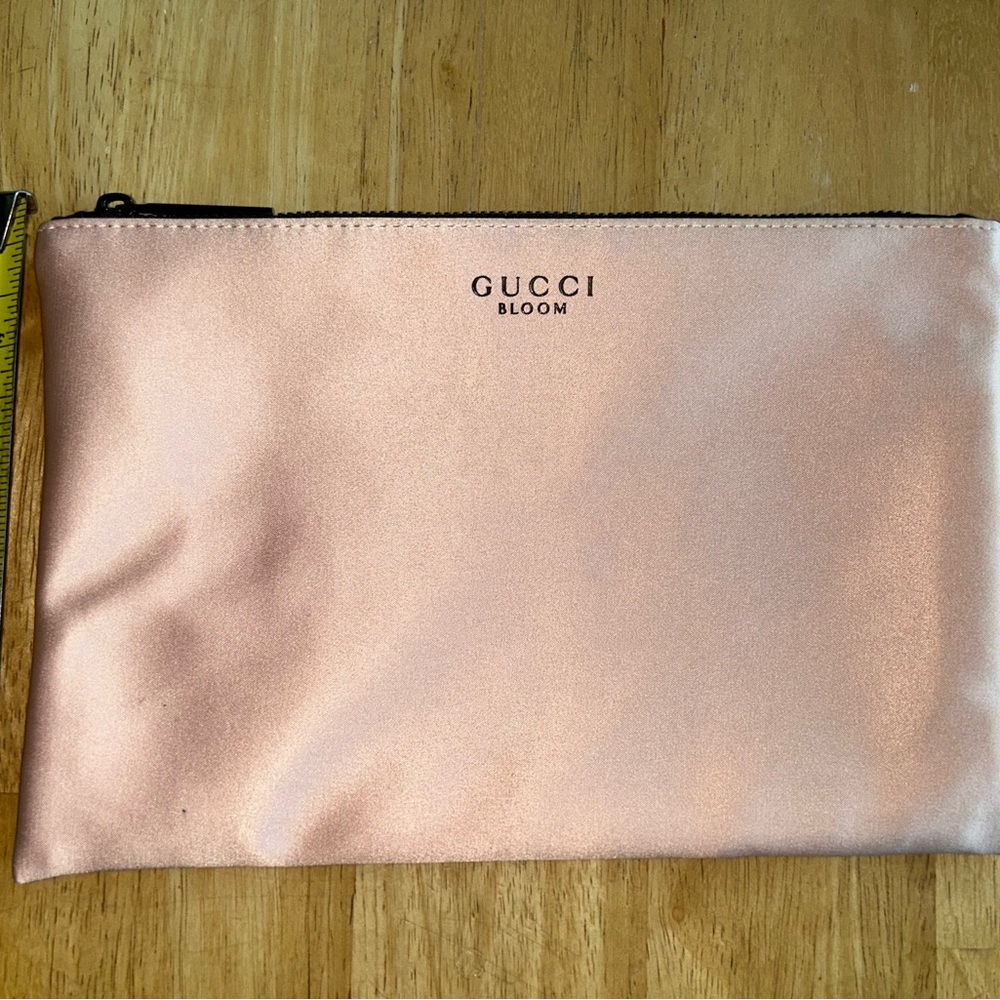Gucci Bloom  blush pink bag purse clutch cosmetics bag travel bag pouch